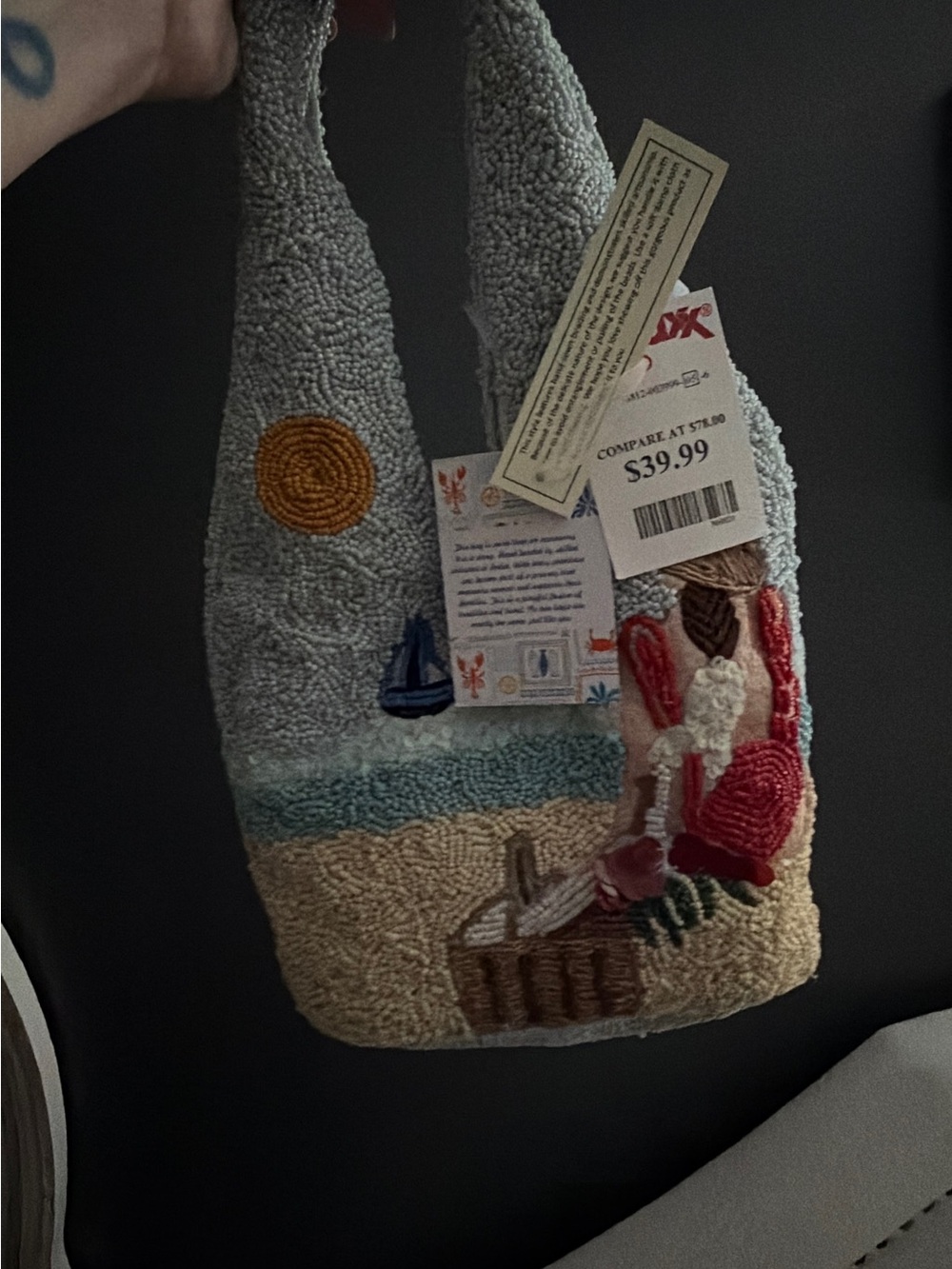 BNWT Viral Beaded Bag Lady on the Beach.